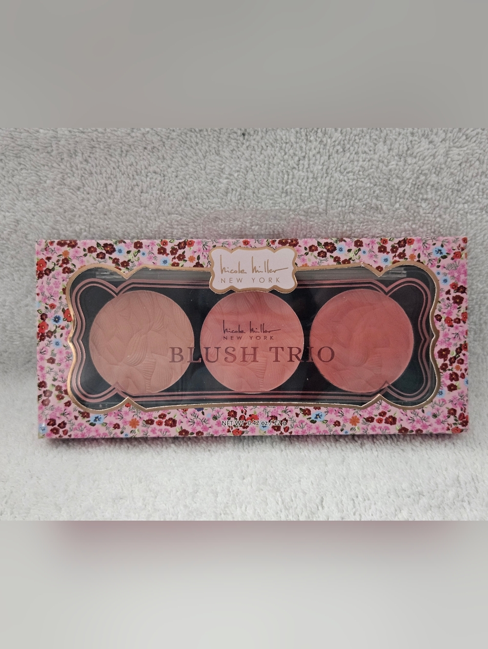 Nicole Miller New York Blush Trio Palette Pink Floral 3 Shades New Sealed